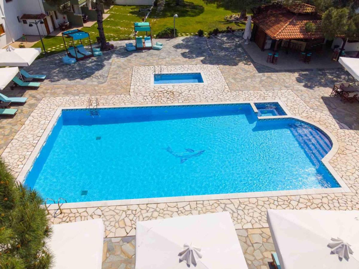 Alexandros Hotel Apartments Vourvourou Exterior foto