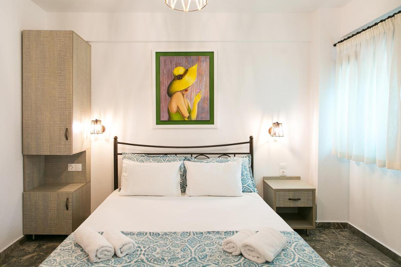 Alexandros Hotel Apartments Vourvourou Exterior foto